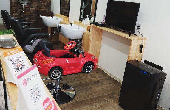 流行のスタイルを再現する高品質なパーマの施術です | お客様のなりたいを叶える明石のhair salon rest